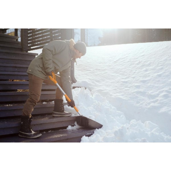 Фото - Лопата Fiskars SnowXpert (1062827)